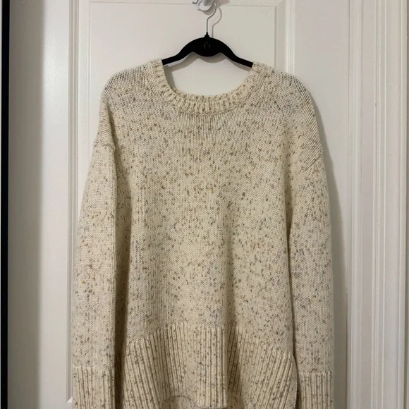 GAP Speckled Cream Crew Neck Sweater - Picture 2 of 6